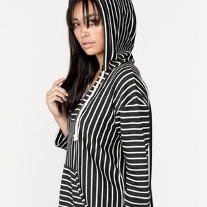 Lovestitch dark gray striped hoodie medium